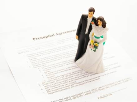 Warrenville, IL family law attorney